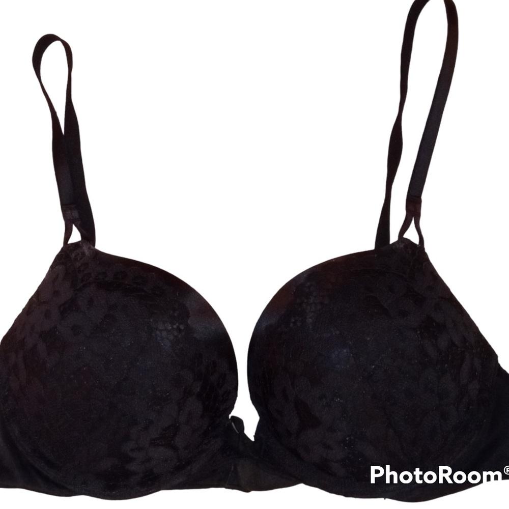 Victoria’s Secret black lace bombshell add 2 cup sizes push up padded bra 34B